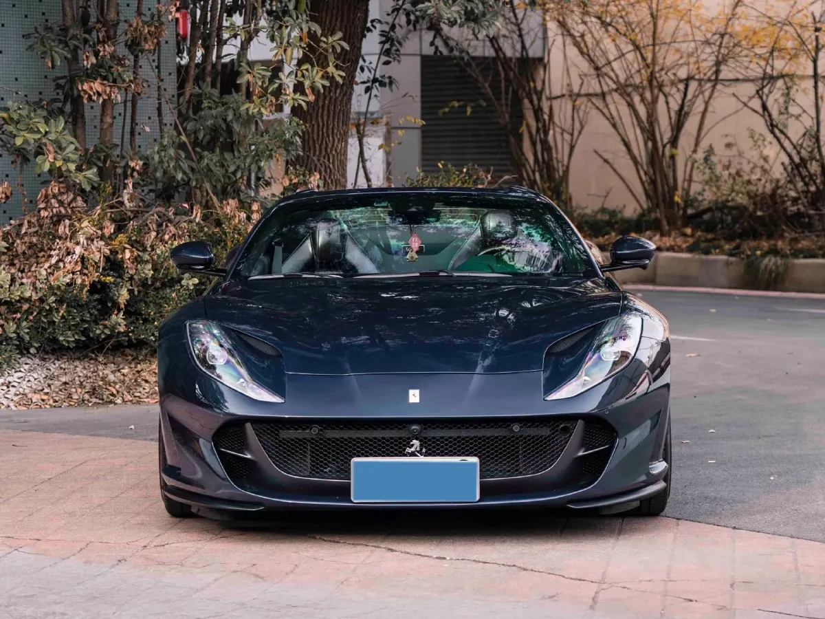 2020 Ferrari 812 6.5L 800HP V12 7DCT,autocango,china used car exporter,china ev exporter,chinese used car exporter,chinese used ev exporter
