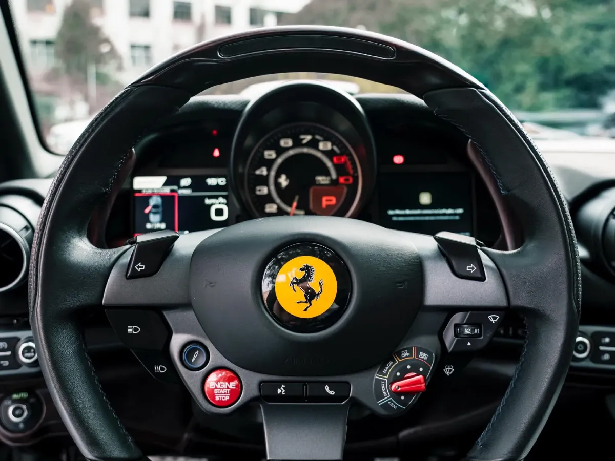 2020 Ferrari 812 6.5L 800HP V12 7DCT,autocango,china used car exporter,china ev exporter,chinese used car exporter,chinese used ev exporter