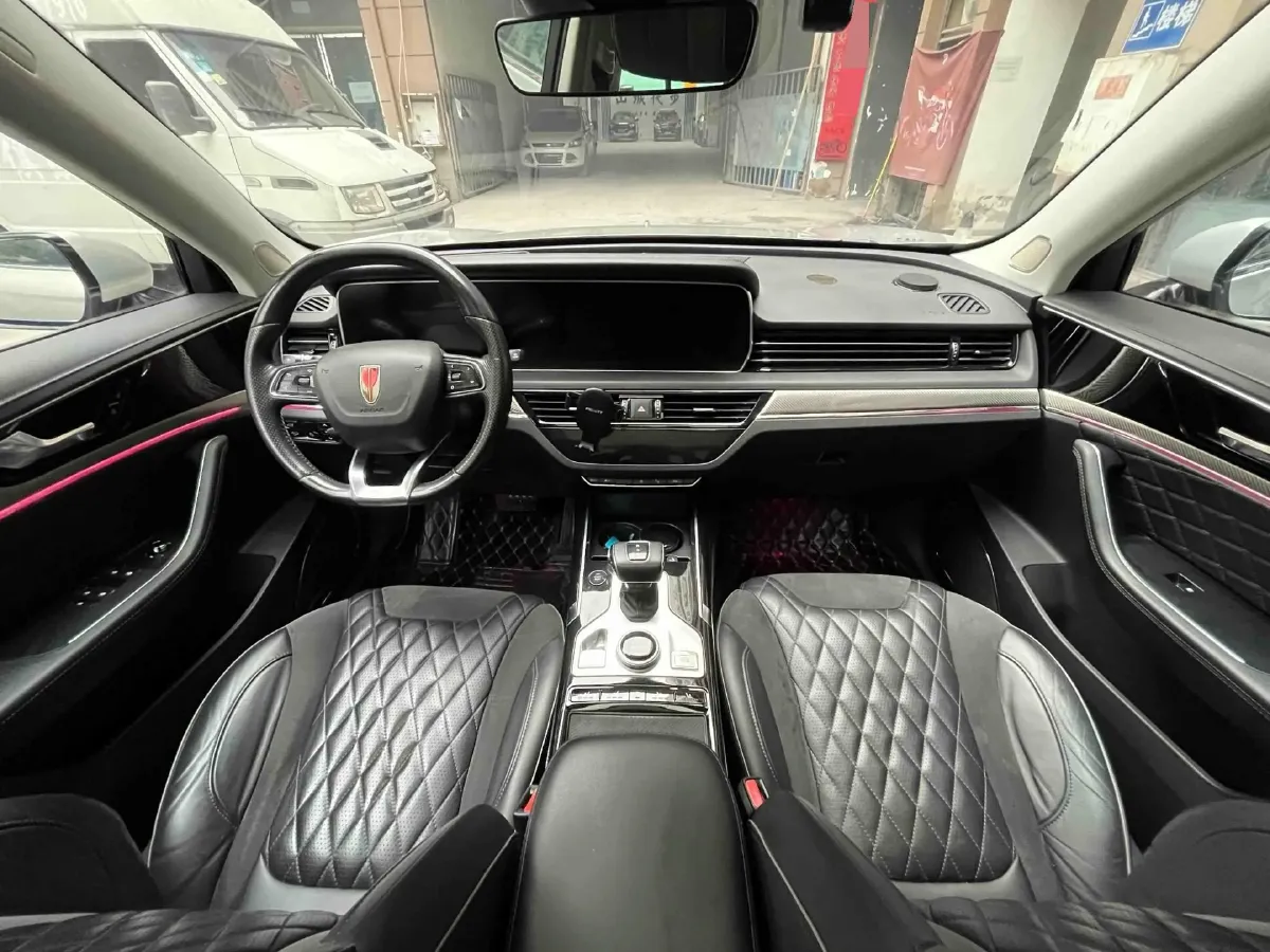 2019 HongQi HS5 2.0T 224HP L4 6AT,autocango,china used car exporter,china ev exporter,chinese used car exporter,chinese used ev exporter