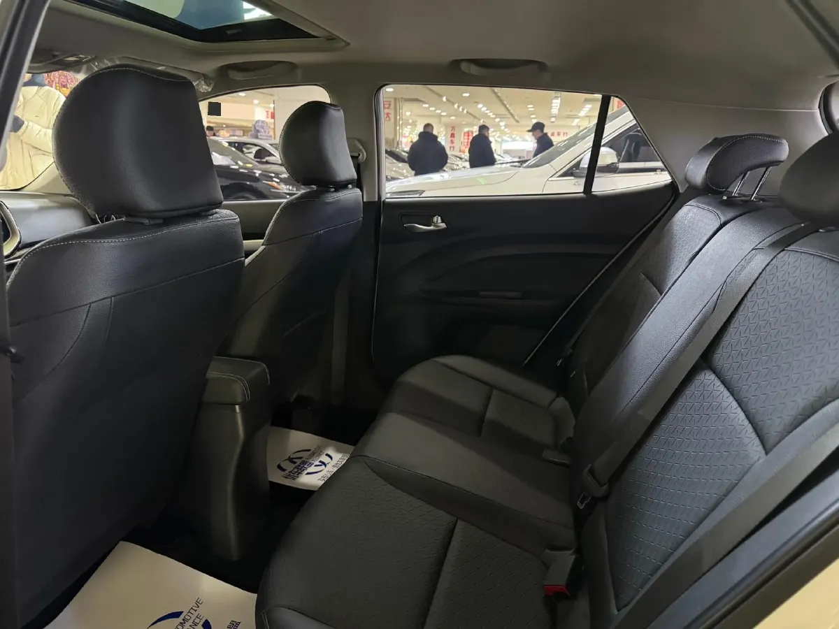 2019 Kia KX1 1.4L 100HP L4 6AT,autocango,china used car exporter,china ev exporter,chinese used car exporter,chinese used ev exporter