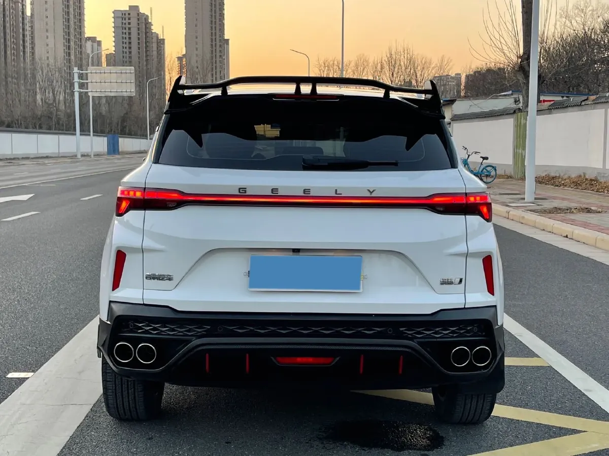 2022 Geely Coolray 1.5T 181HP L4 7DCT,autocango,china used car exporter,china ev exporter,chinese used car exporter,chinese used ev exporter