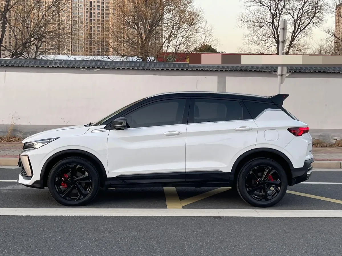 2022 Geely Coolray 1.5T 181HP L4 7DCT,autocango,china used car exporter,china ev exporter,chinese used car exporter,chinese used ev exporter