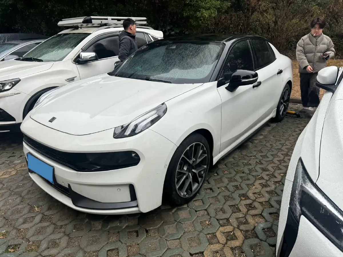 2022 LYNK&CO 03 2.0T 190HP L4 7DCT