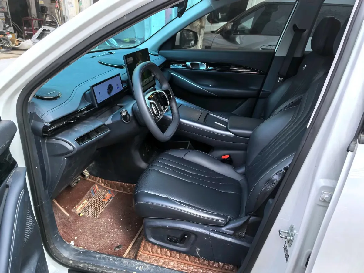 2024 LanDian E5 1.5L 110HP L4 E-CVT PHEV 17.52KWH,autocango,china used car exporter,china ev exporter,chinese used car exporter,chinese used ev exporter