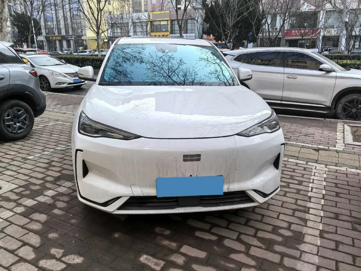 2024 LanDian E5 1.5L 110HP L4 E-CVT PHEV 17.52KWH,autocango,china used car exporter,china ev exporter,chinese used car exporter,chinese used ev exporter
