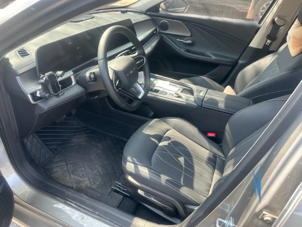 2024 Chery Arrizo 8 1.6T 197HP L4 7DCT,autocango,china used car exporter,china ev exporter,chinese used car exporter,chinese used ev exporter