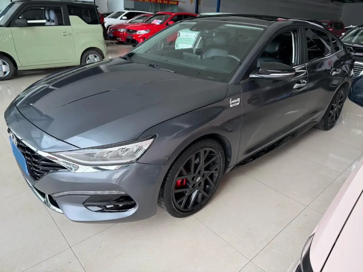 2021 Hyundai La Festa 1.6T 204HP L4 7DCT