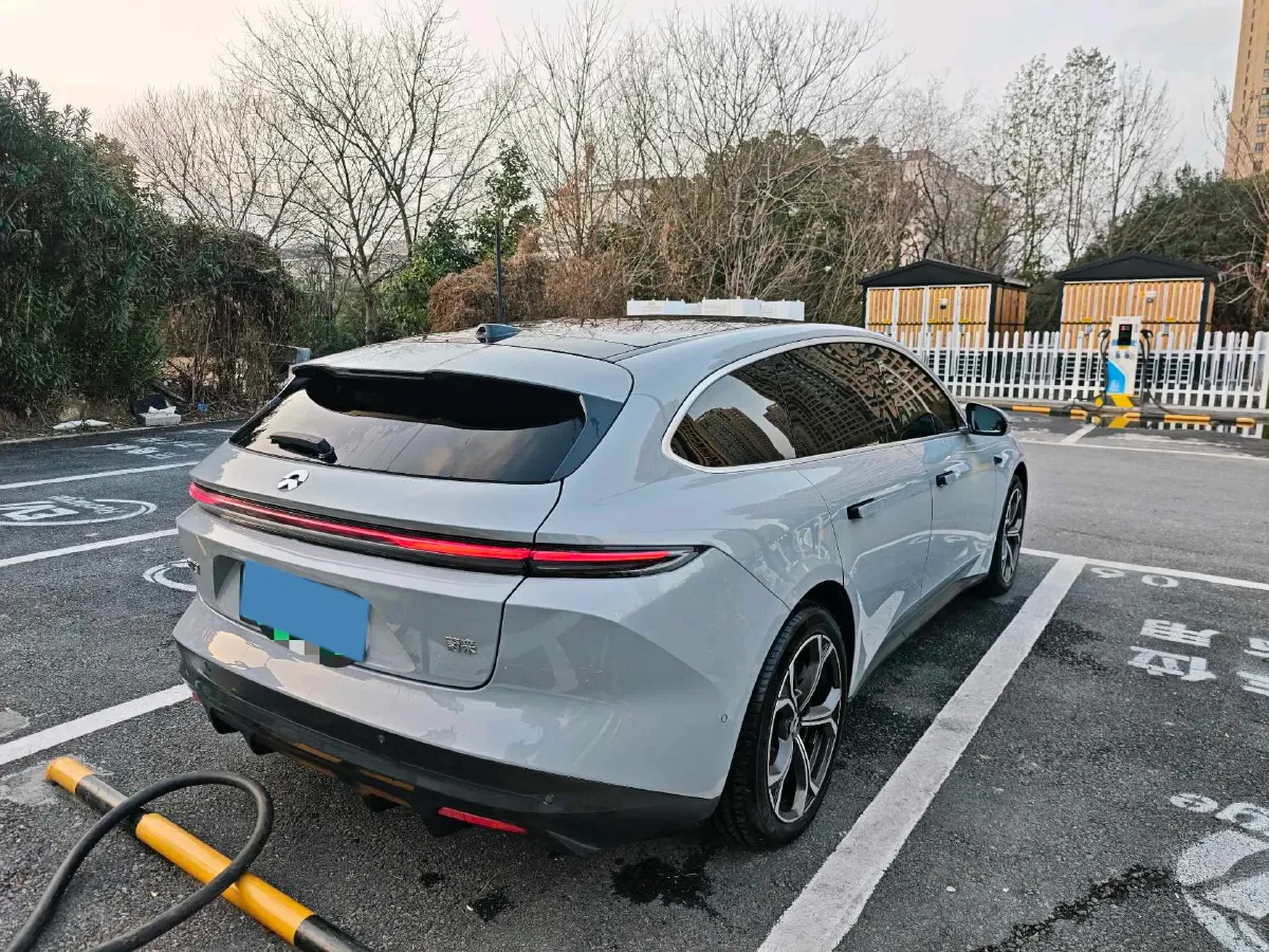 2024 NIO ET5T BEV 75KWH,autocango,china used car exporter,china ev exporter,chinese used car exporter,chinese used ev exporter