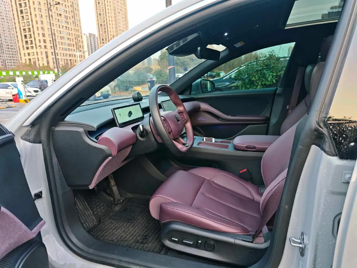 2024 NIO ET5T BEV 75KWH,autocango,china used car exporter,china ev exporter,chinese used car exporter,chinese used ev exporter