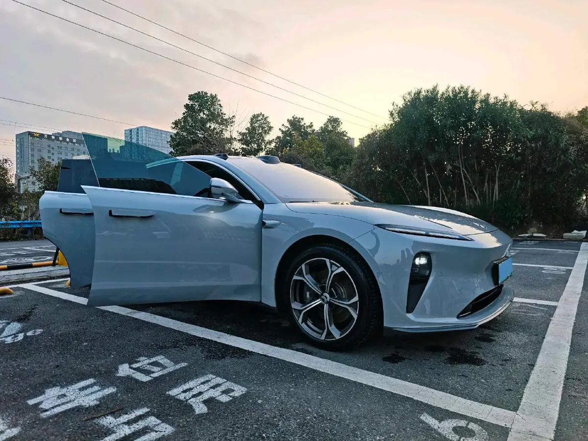 2024 NIO ET5T BEV 75KWH,autocango,china used car exporter,china ev exporter,chinese used car exporter,chinese used ev exporter