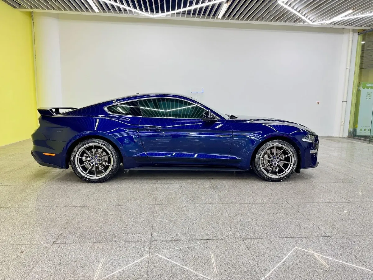 2020 Ford Mustang 2.3T 299HP L4 10AT,autocango,china used car exporter,china ev exporter,chinese used car exporter,chinese used ev exporter