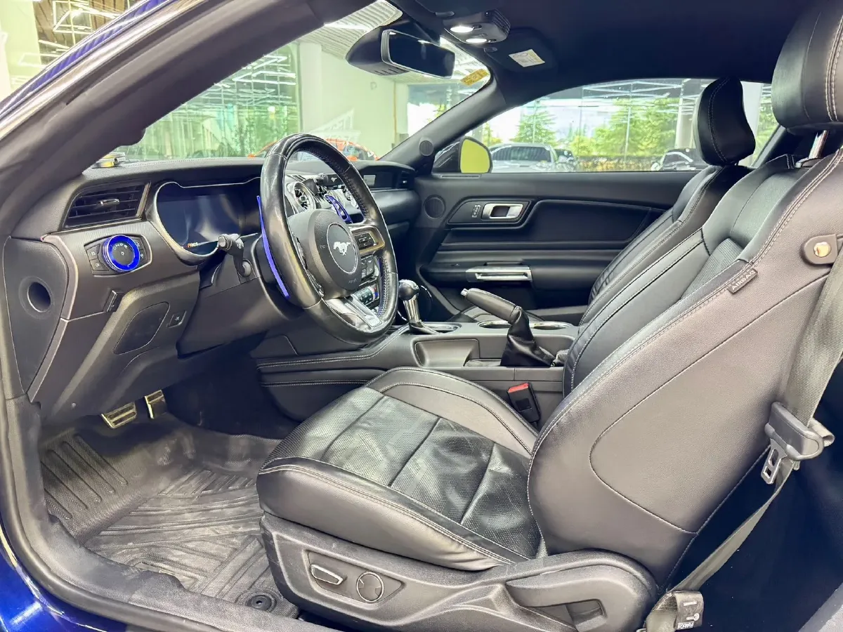 2020 Ford Mustang 2.3T 299HP L4 10AT,autocango,china used car exporter,china ev exporter,chinese used car exporter,chinese used ev exporter