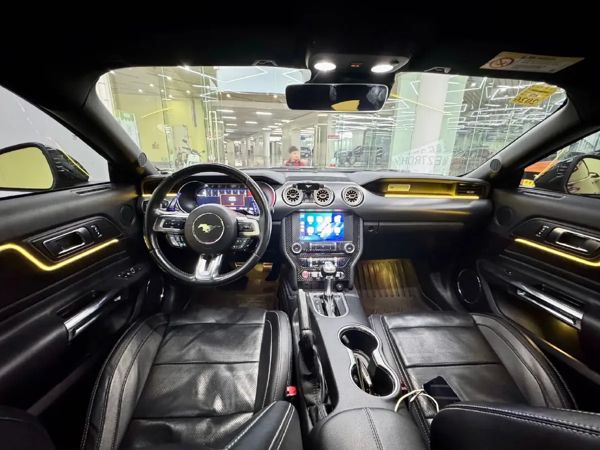 2020 Ford Mustang 2.3T 299HP L4 10AT,autocango,china used car exporter,china ev exporter,chinese used car exporter,chinese used ev exporter