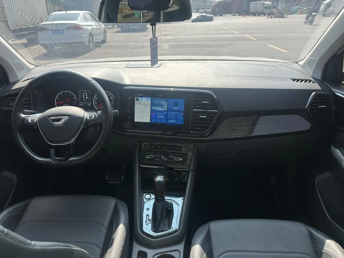 2020 Jetta VS7 1.4T 150HP L4 6AT,autocango,china used car exporter,china ev exporter,chinese used car exporter,chinese used ev exporter