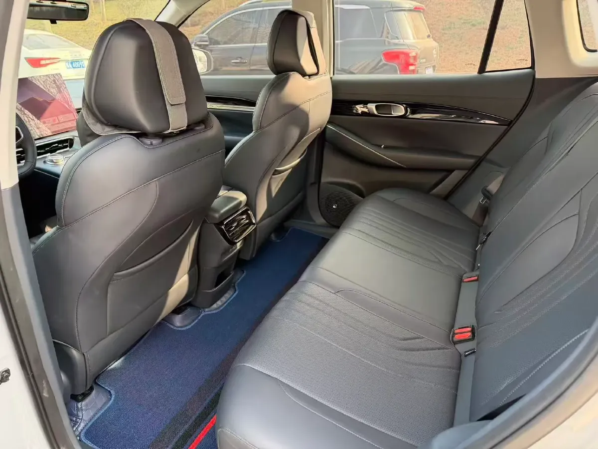 2024 YuanChen Super Van BEV 51KWH,autocango,china used car exporter,china ev exporter,chinese used car exporter,chinese used ev exporter