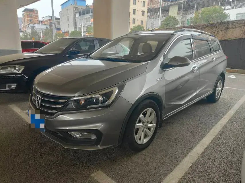 2017 BaoJun 310W 1.5L 112HP L4 6MT