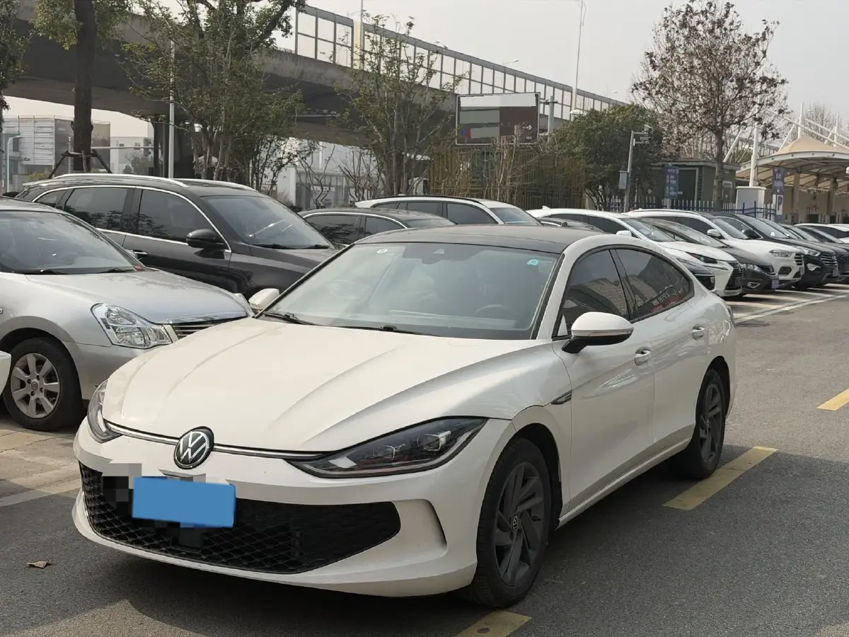 2023 Volkswagen Lamando 1.4T 150HP L4 7DCT