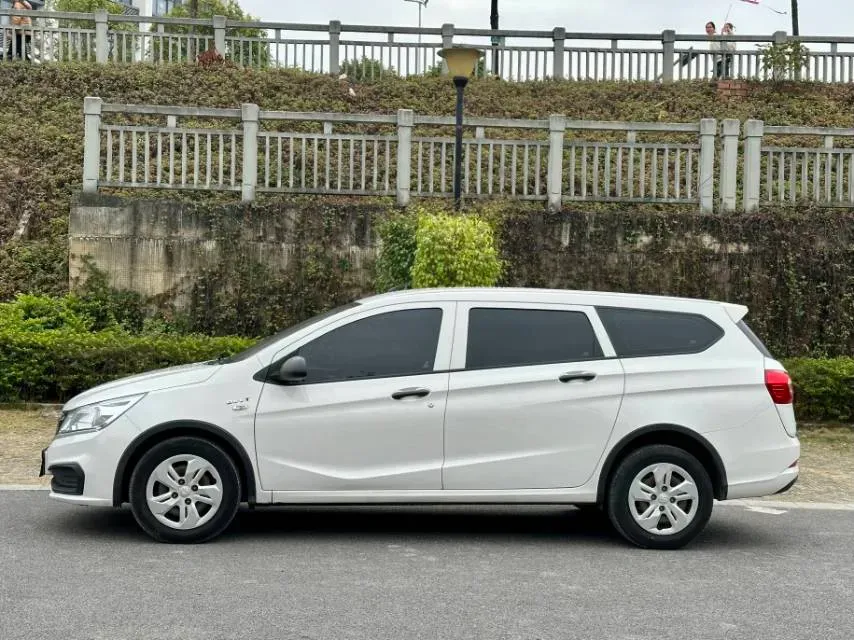 2020 JinBei T5 1.6L 116HP L4 5MT,autocango,china used car exporter,china ev exporter,chinese used car exporter,chinese used ev exporter