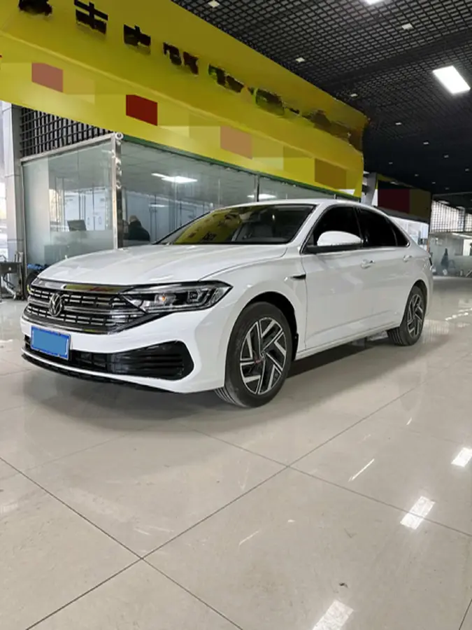 2023 Volkswagen Sagitar 1.5T 160HP L4 7DCT