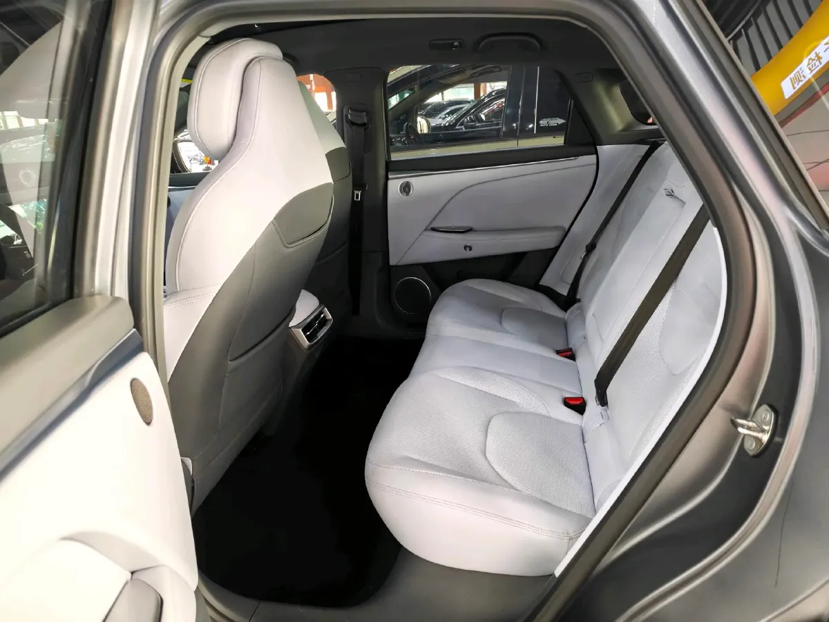 2024 JMC DaDao 2.3T 245HP L4 8AT,autocango,china used car exporter,china ev exporter,chinese used car exporter,chinese used ev exporter