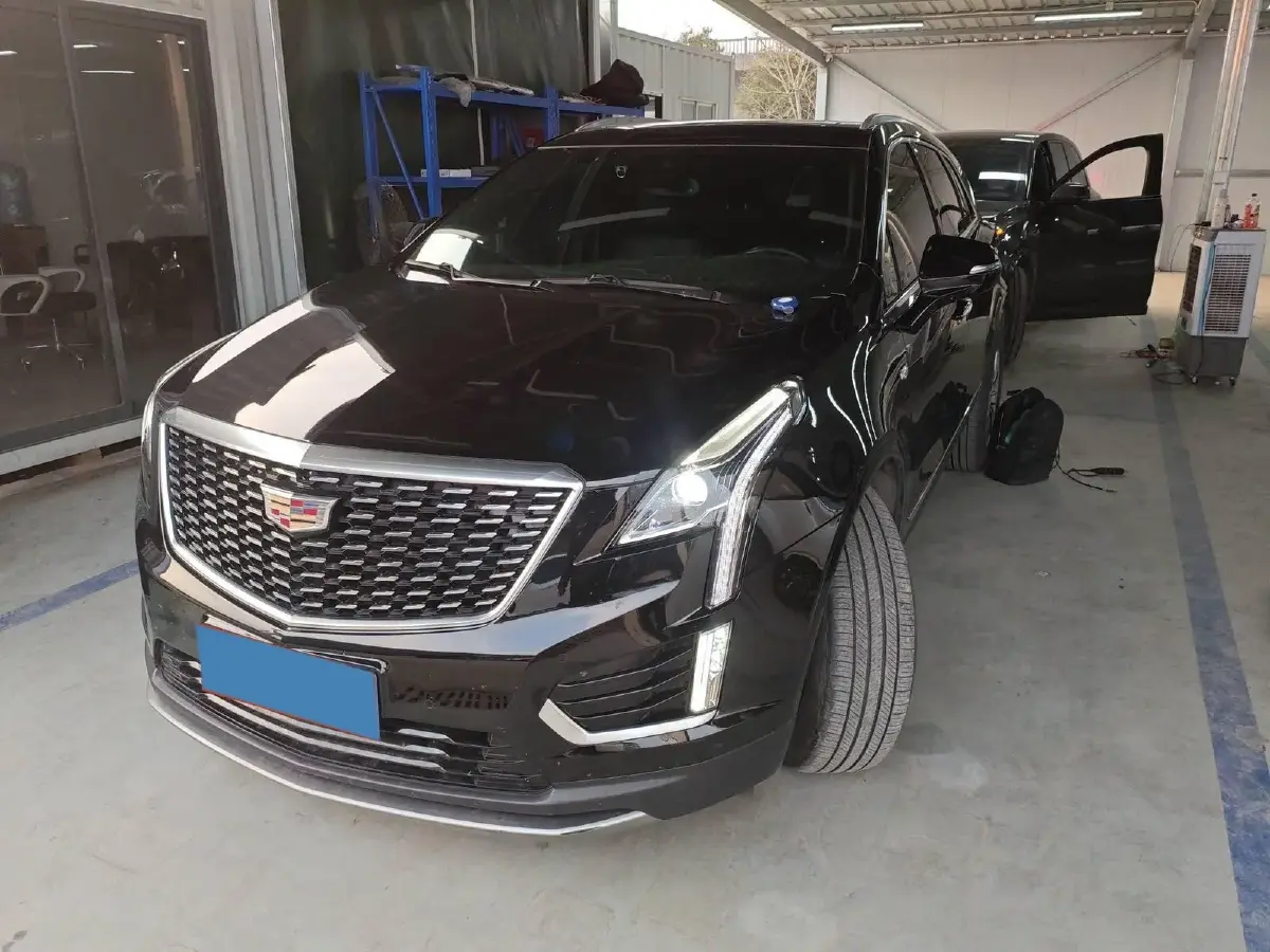 2021 Cadillac XT5 2.0T 237HP L4 9AT