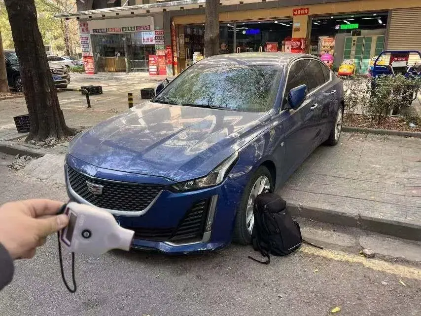 2021 Cadillac CT5 2.0T 237HP L4 10AT