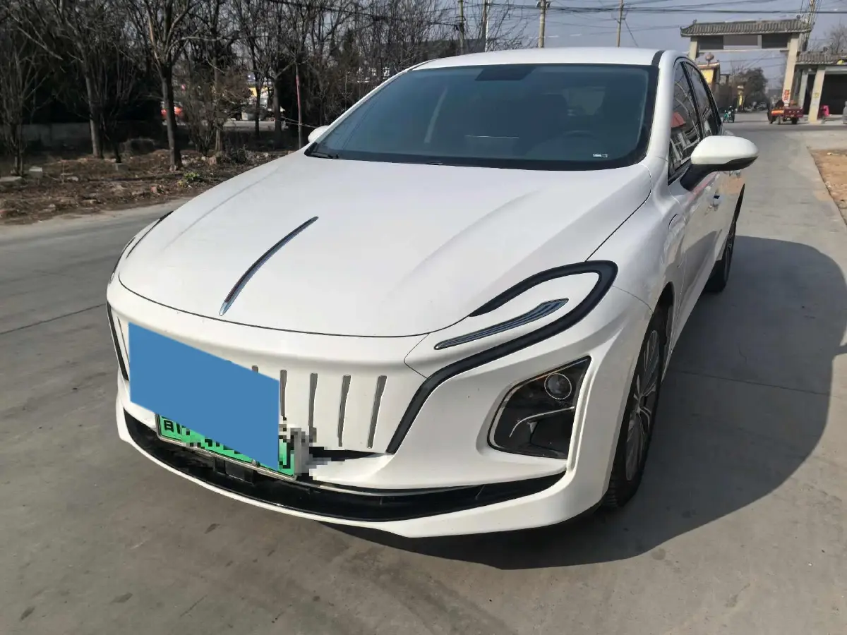 2024 HongQi E-QM5 BEV 60KWH