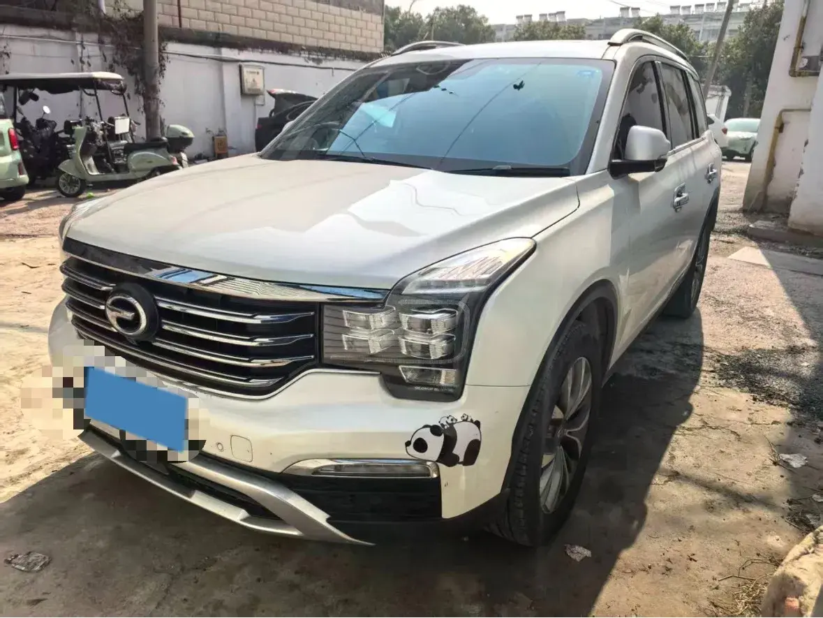 2017 GAC Trumpchi GS8 2.0T 201HP L4 6AT