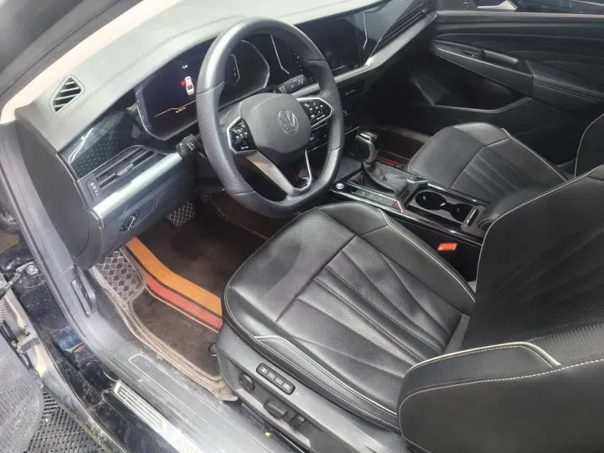 2024 Volkswagen Passat 2.0T 220HP L4 7DCT,autocango,china used car exporter,china ev exporter,chinese used car exporter,chinese used ev exporter