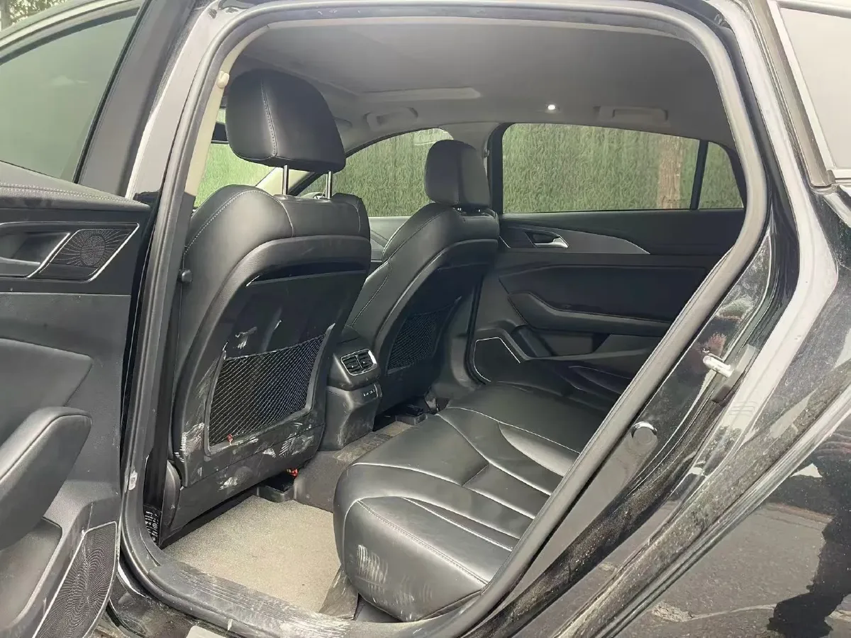 2020 HongQi H5 1.8T 197HP L4 6AT,autocango,china used car exporter,china ev exporter,chinese used car exporter,chinese used ev exporter