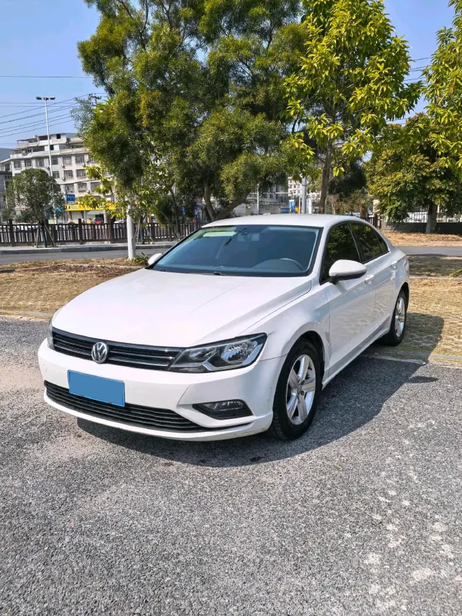 2018 Volkswagen Lamando 1.4T 131HP L4 7DCT