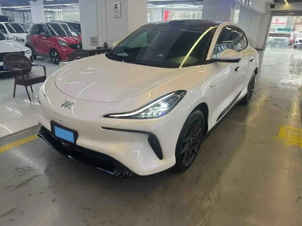 2023 IM LS6 BEV 90KWH