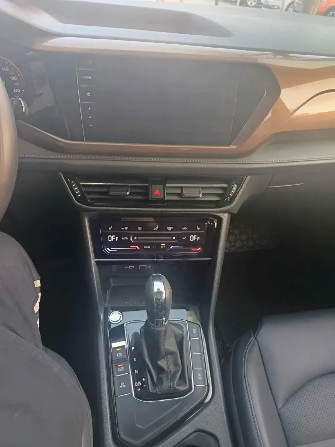 2021 Volkswagen Tharu 1.4T 150HP L4 7DCT,autocango,china used car exporter,china ev exporter,chinese used car exporter,chinese used ev exporter