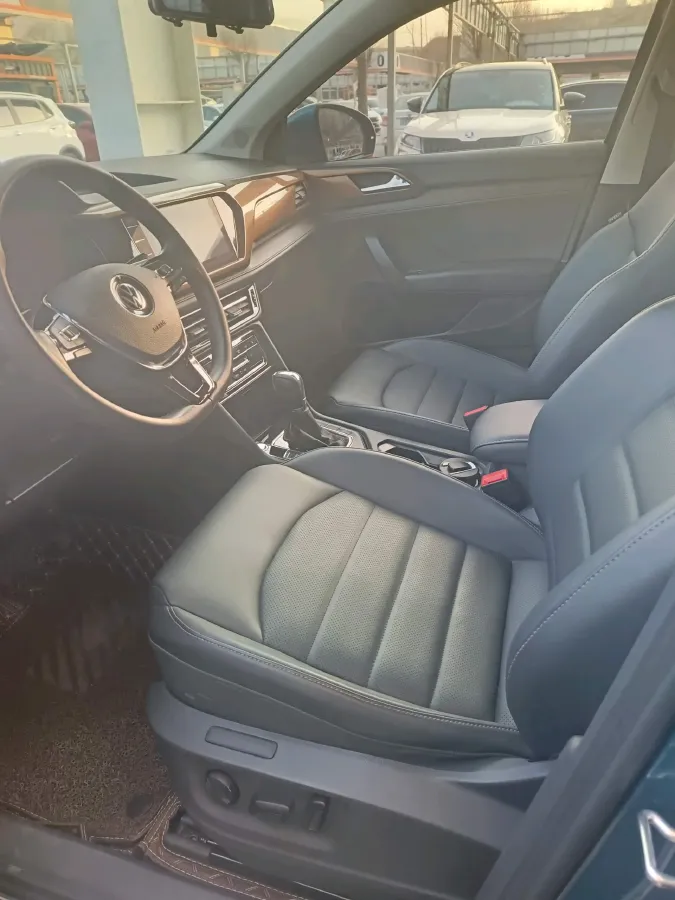 2021 Volkswagen Tharu 1.4T 150HP L4 7DCT,autocango,china used car exporter,china ev exporter,chinese used car exporter,chinese used ev exporter