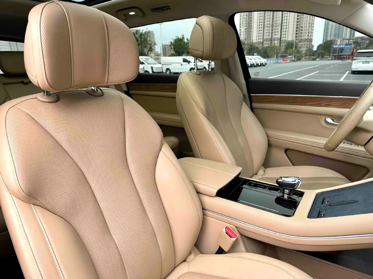 2024 Jaguar E-PACE 1.5T 200HP L3 8AT,autocango,china used car exporter,china ev exporter,chinese used car exporter,chinese used ev exporter