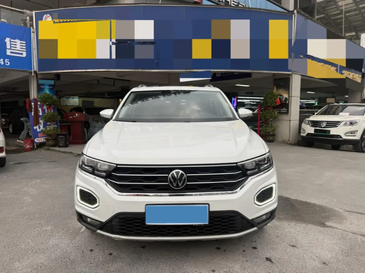 2022 Volkswagen T-Roc 1.4T 150HP L4 7DCT,autocango,china used car exporter,china ev exporter,chinese used car exporter,chinese used ev exporter