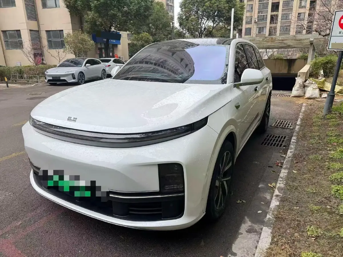 2023 Li L7 Range Extended 154HP REEV 40.9KWH