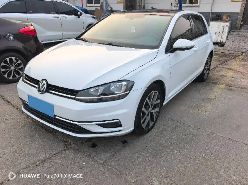 2018 Volkswagen Golf 1.4T 150HP L4 7DCT