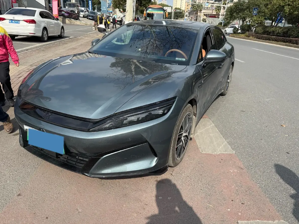 2025 BYD HanL 1.5T 156HP L4 E-CVT PHEV