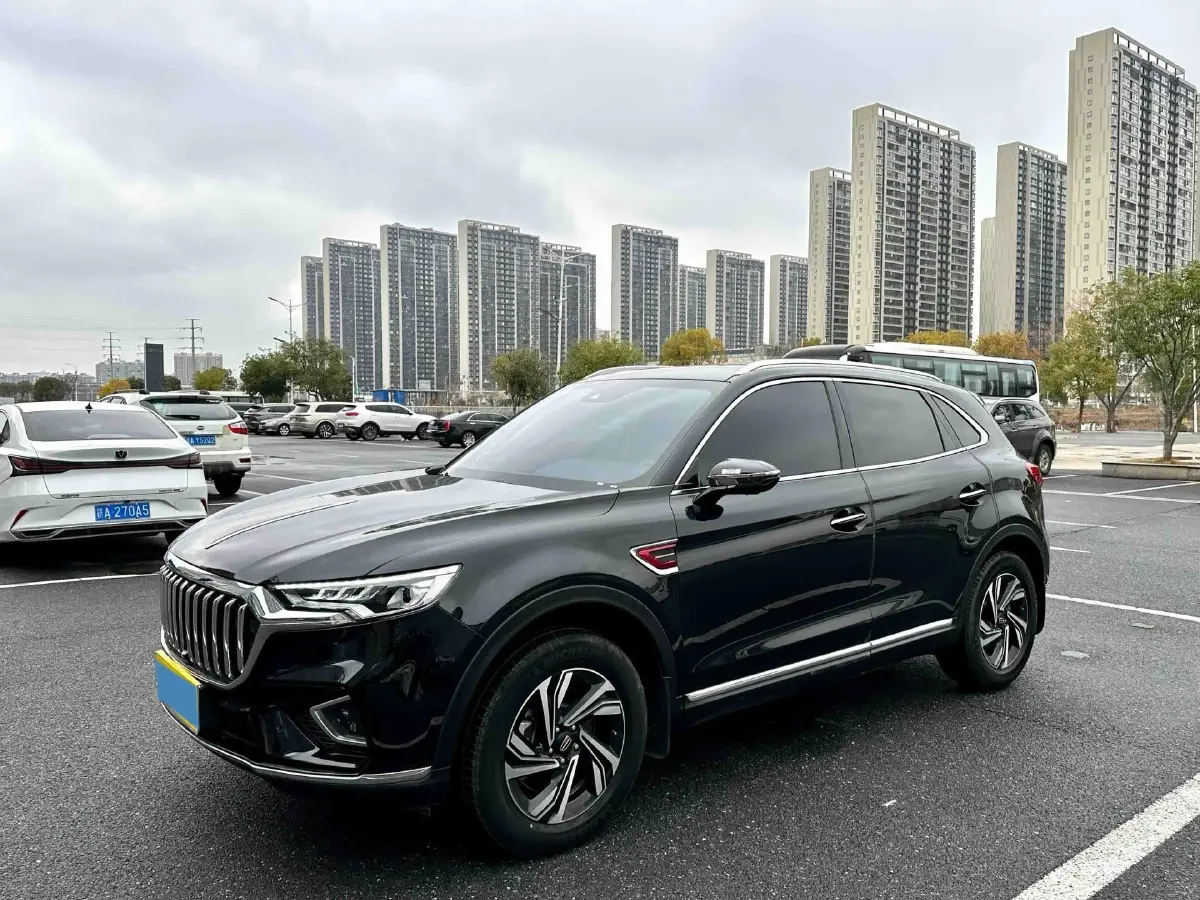 2022 HongQi HS5 2.0T 224HP L4 6AT