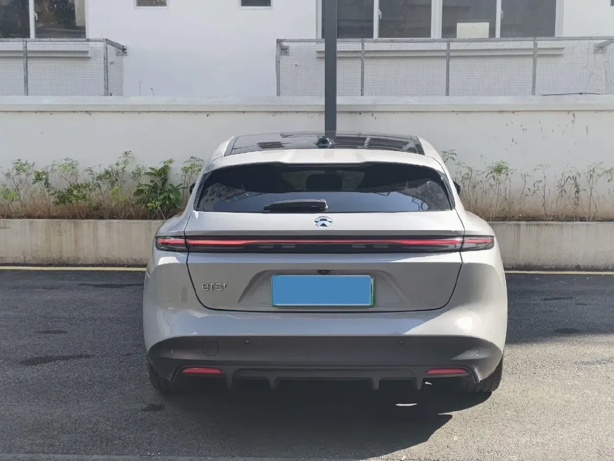 2024 NIO ET5T BEV 75KWH,autocango,china used car exporter,china ev exporter,chinese used car exporter,chinese used ev exporter