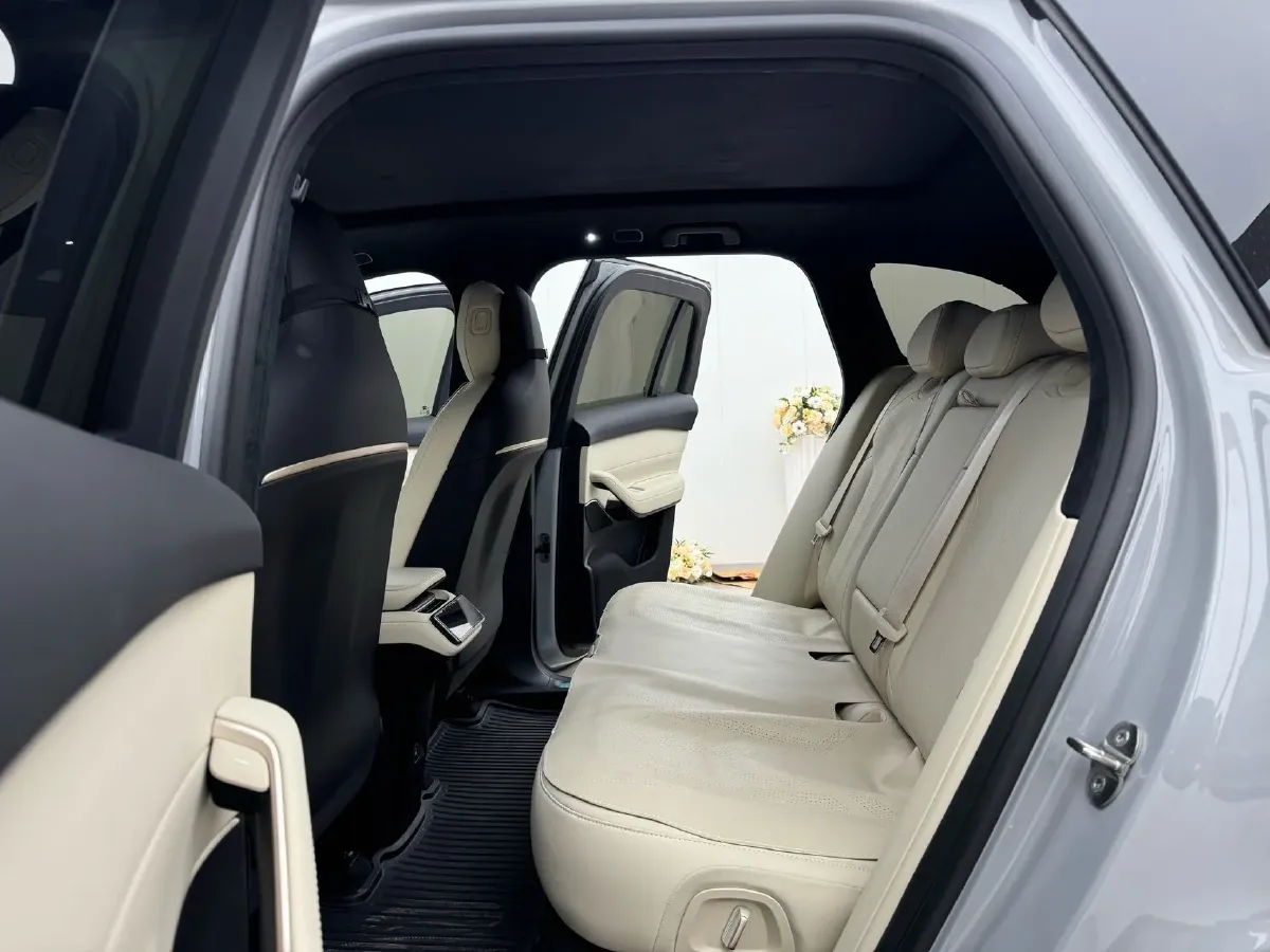 2024 NIO ES6 BEV 75KWH,autocango,china used car exporter,china ev exporter,chinese used car exporter,chinese used ev exporter