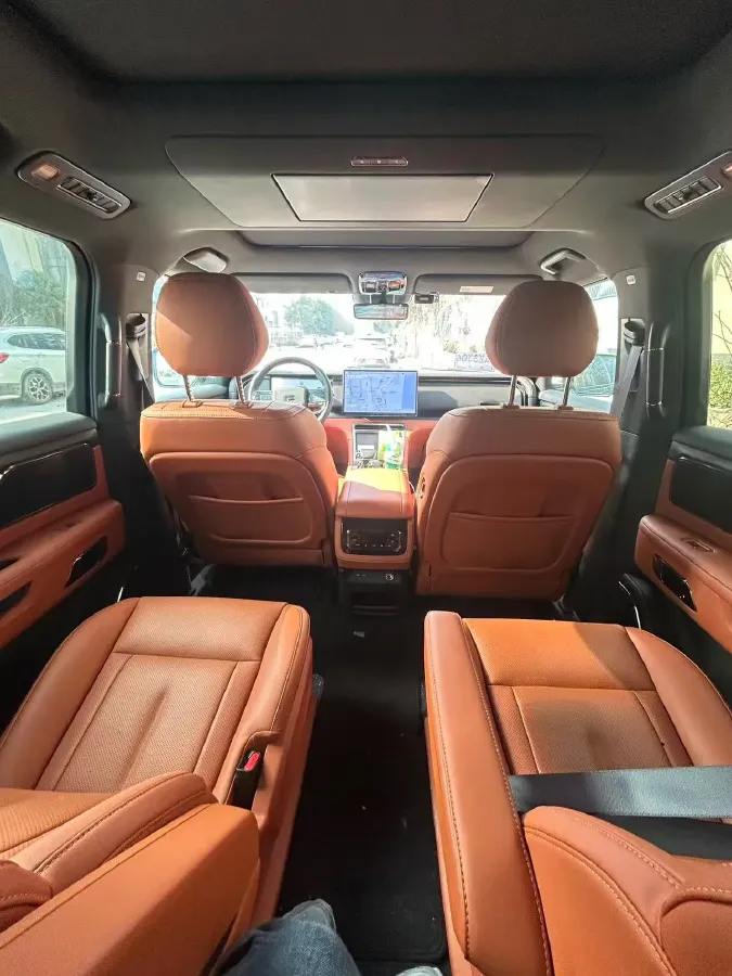 2024 ROXROX 01 1.5T 152HP L4 REEV 58.4KWH,autocango,china used car exporter,china ev exporter,chinese used car exporter,chinese used ev exporter