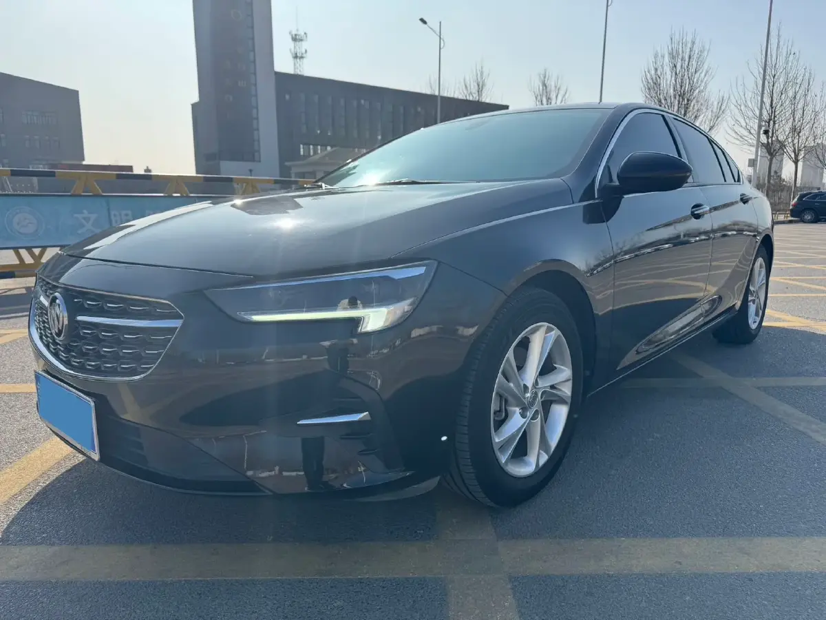 2022 Buick Regal 1.5T 169HP L4 9AT