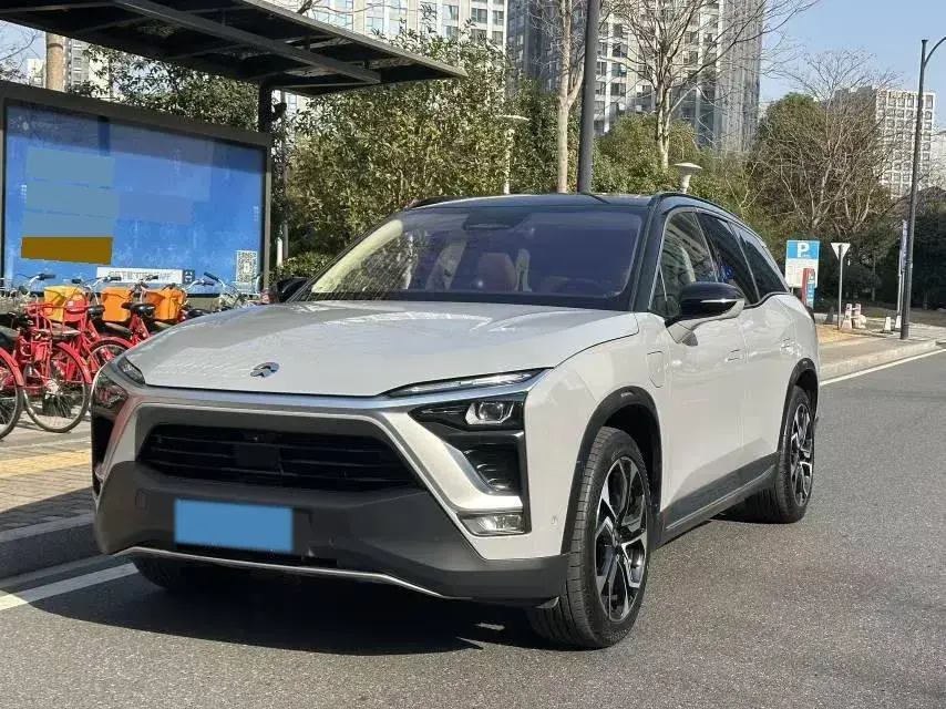2018 NIO ES8 BEV 70KWH