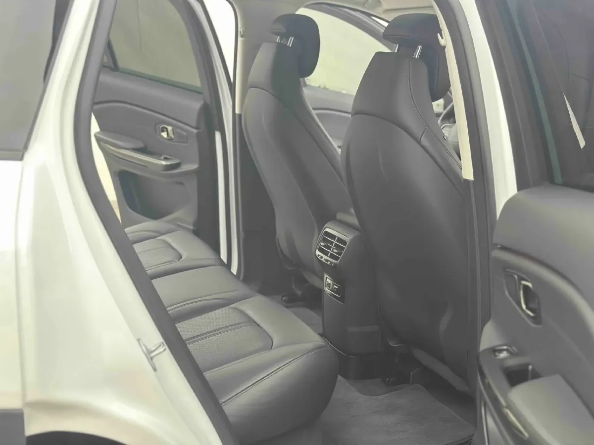 2020 NIO ES6 BEV 100KWH,autocango,china used car exporter,china ev exporter,chinese used car exporter,chinese used ev exporter