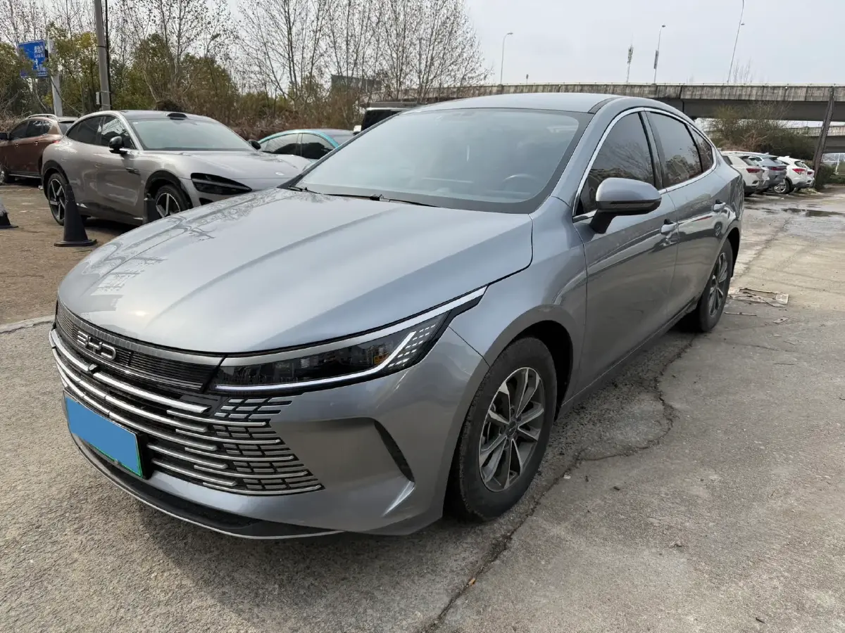 2022 Roewe RX5 MAX 1.5T 181HP L4 6AT