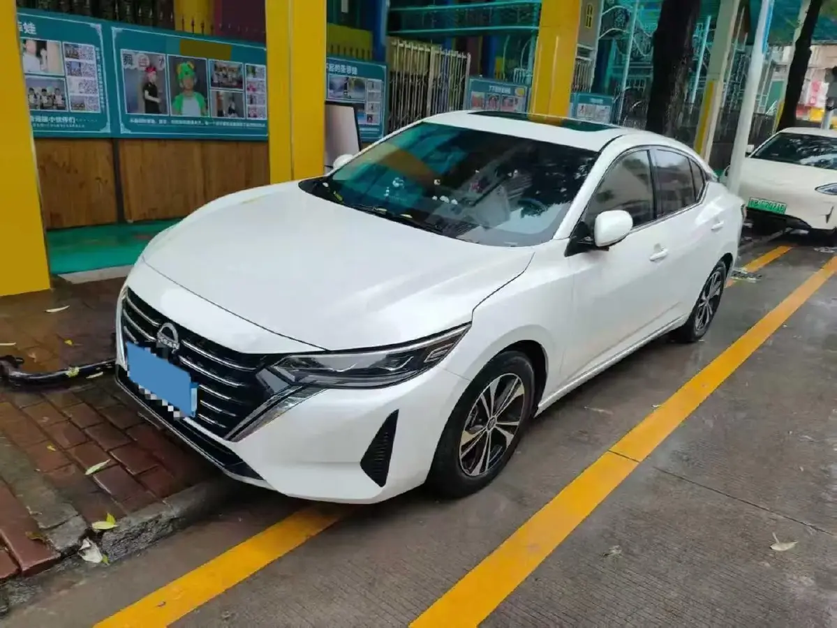 2023 Nissan Sylphy 1.6L 135HP L4 CVT