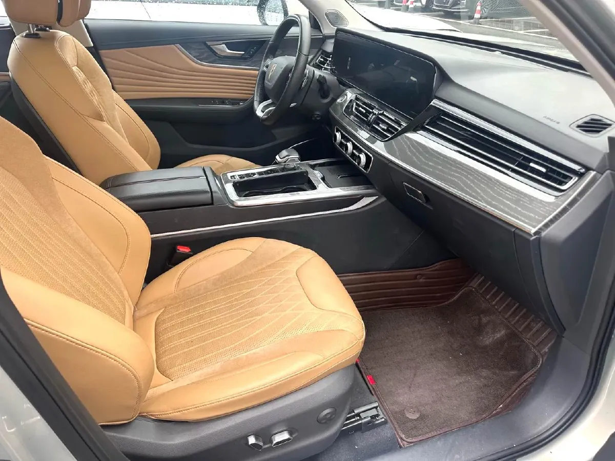 2023 HongQi HS5 2.0T 252HP L4 8AT,autocango,china used car exporter,china ev exporter,chinese used car exporter,chinese used ev exporter