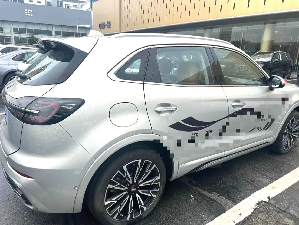 2023 HongQi HS5 2.0T 252HP L4 8AT,autocango,china used car exporter,china ev exporter,chinese used car exporter,chinese used ev exporter